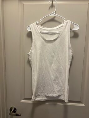 Women’s White Tank Top - Classic Sleeveless Tee pact organic cotton size xl